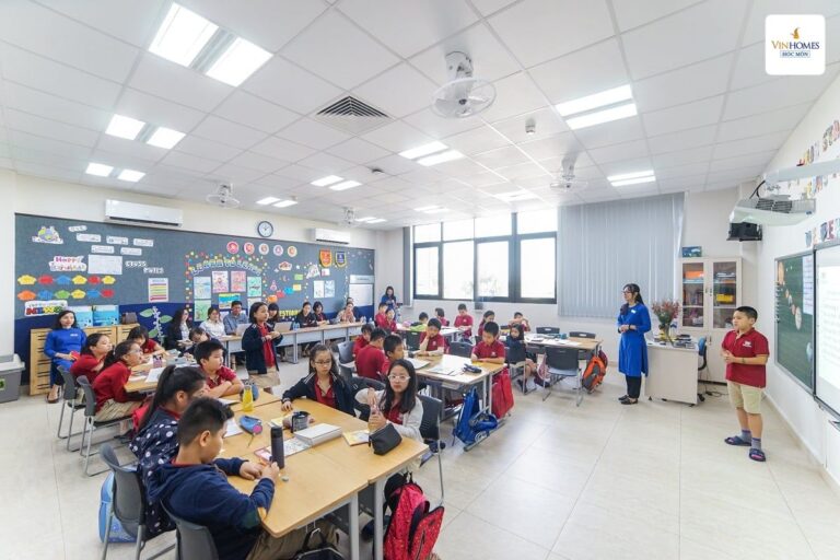 Học phí Vinschool Hóc Môn & Cập nhật chương trình học mới nhất